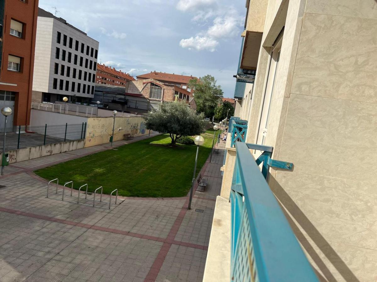 Pool And Confort 3 Habitaciones Y Garaje By Apartamentos Логроньйо Екстер'єр фото